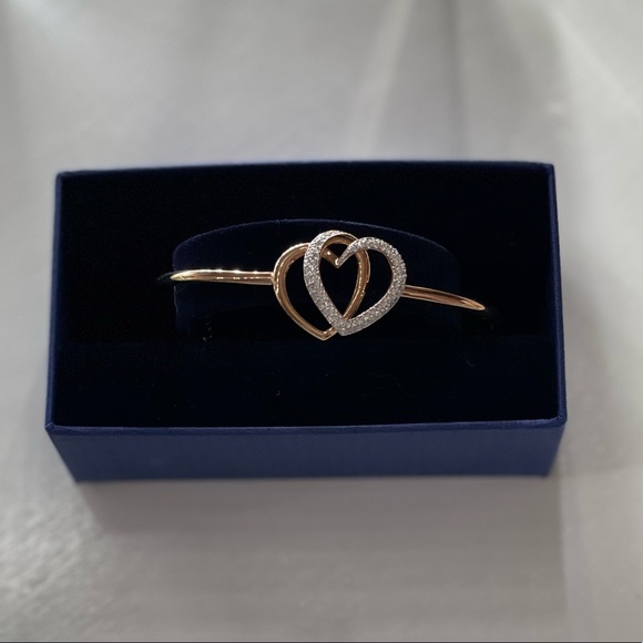 Swarovski Rose Gold Double Heart Bracelet (NEVER WORN) - Picture 3 of 5
